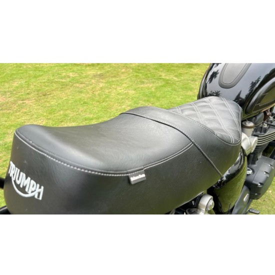Triumph Bonneville T100/T120 King and Queen Seat by Sahara Seats - Quilted Stitch Vegan Leather Custom Dual Seat