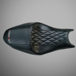 Triumph TRIDENT 660 Custom Comfortable Seat