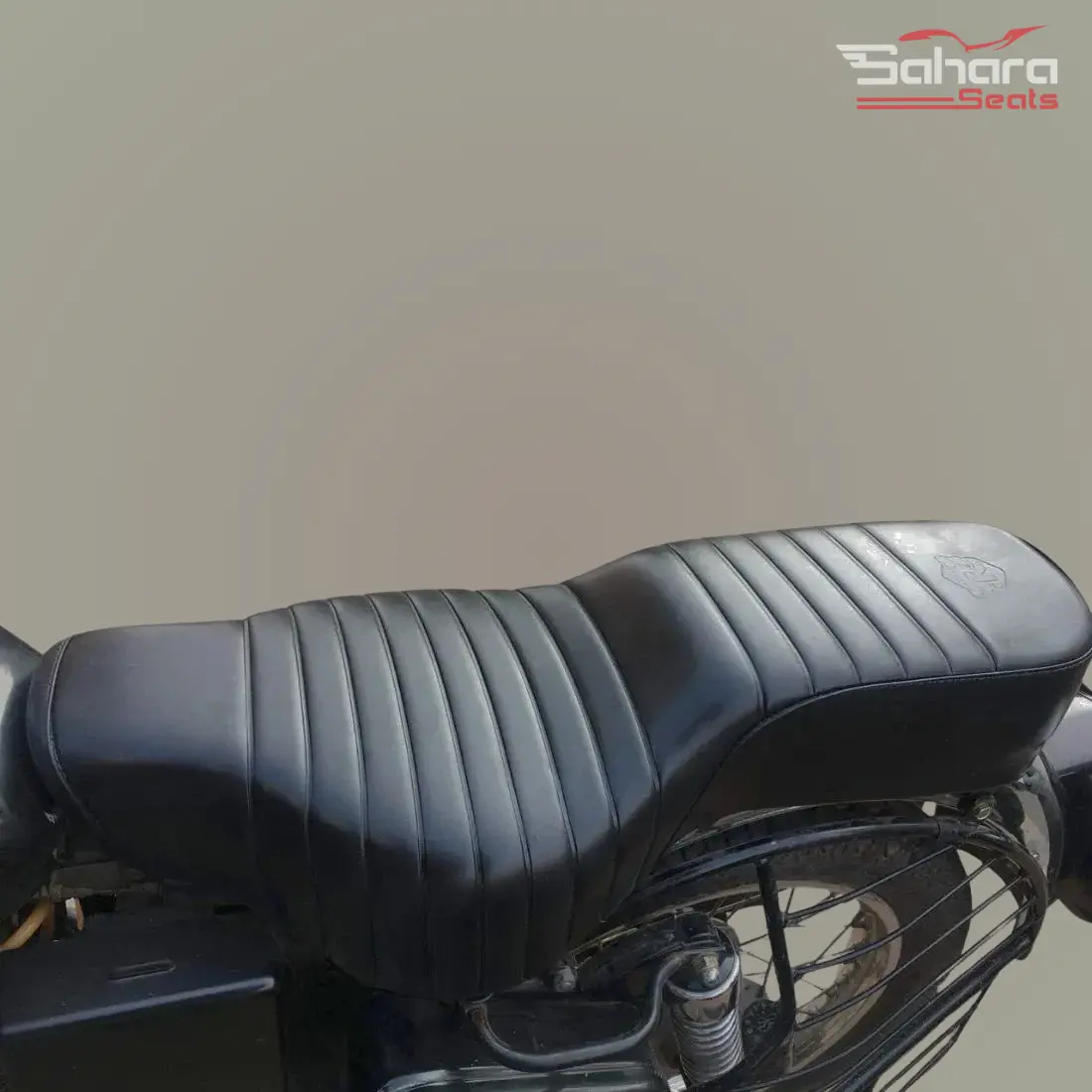 Royal Enfield Bullet Standard Electra 350 500 Complete Seat Assembly Royal Enfield Bullet Standard/Electra 350/500 Complete Seat Assembly