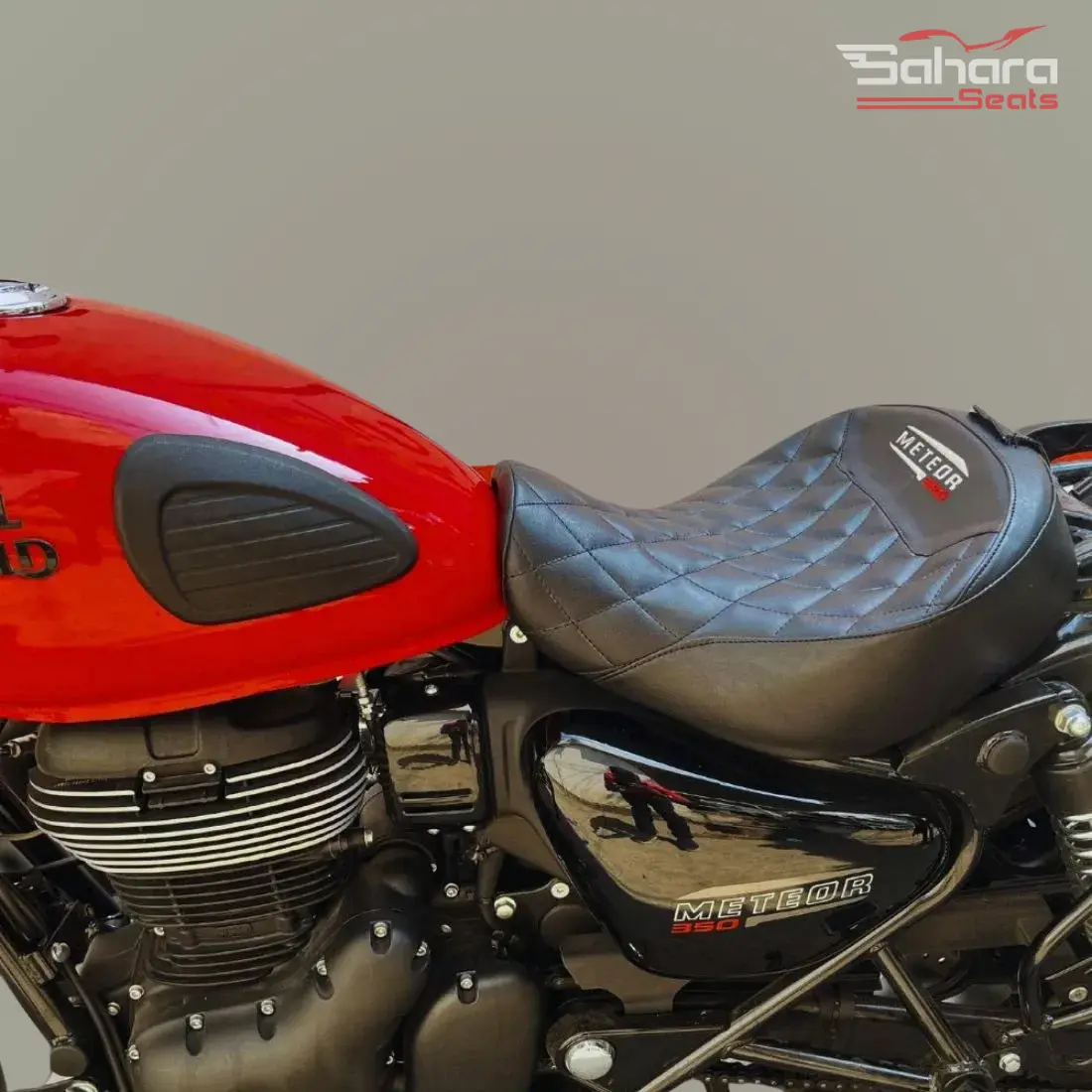 Royal Enfield Meteor 350 Fireball Stellar Supernova Comfortable Rider Seat