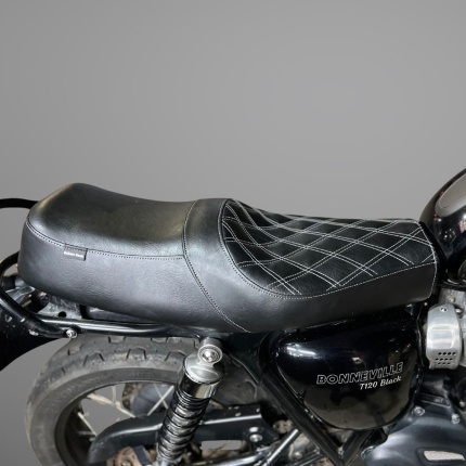 Triumph Bonneville T100/T120 King and Queen Seat by Sahara Seats - Quilted Stitch Vegan Leather Custom Dual Seat