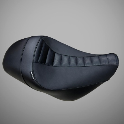 Super Meteor 650 Ribbed Solo/Rider Seat with Contoured Design