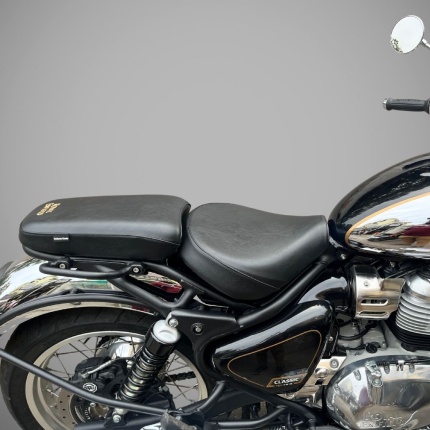 Royal Enfield Classic 650 Twin Seat Cover – Luxury Touring Edition