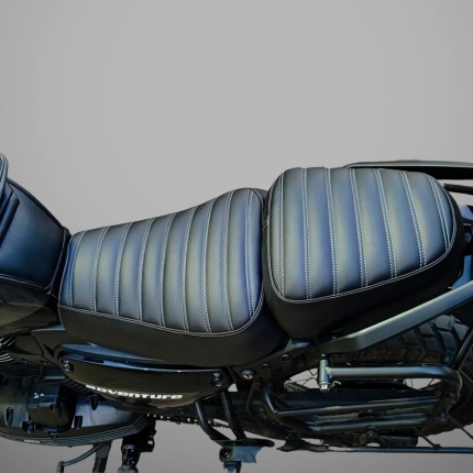 Yezdi Adventure Seat Cover – Split Cushion Ribbed Design