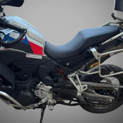 BMW F900 GS Custom Low Rider Seat