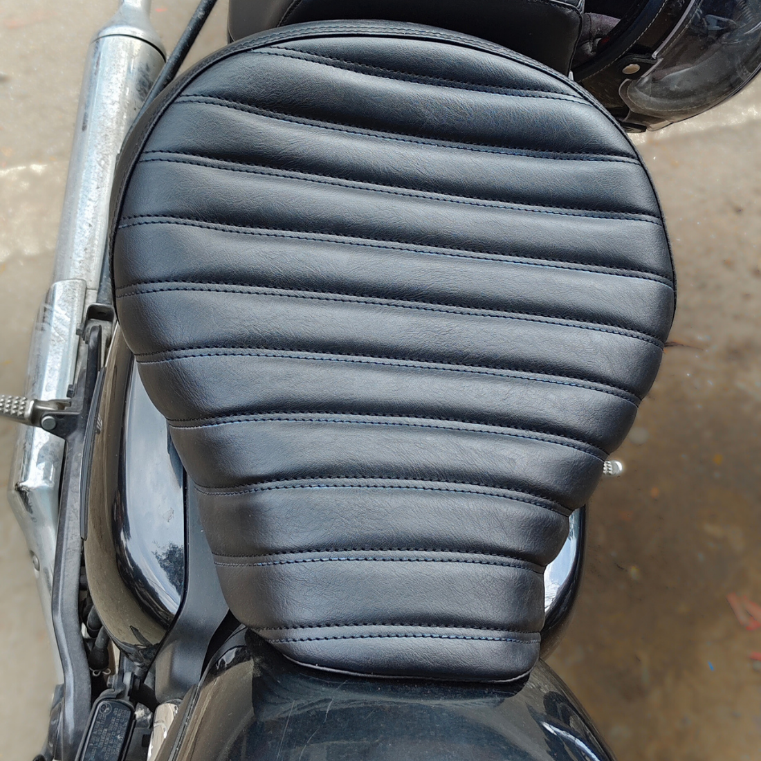 Honda Cb 350 Split Seat 2