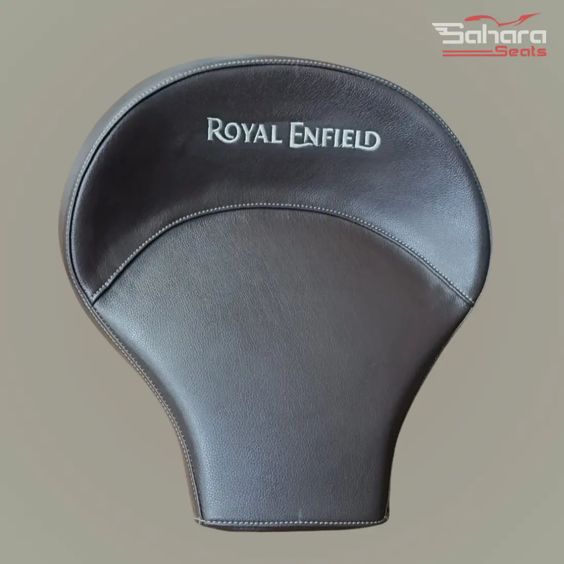 Royal Enfield Classic 350 500 Long Ride Touring Seat Premium Finish (5) Royal Enfield Classic 350/500 Long Ride Touring Seat – Premium Finish